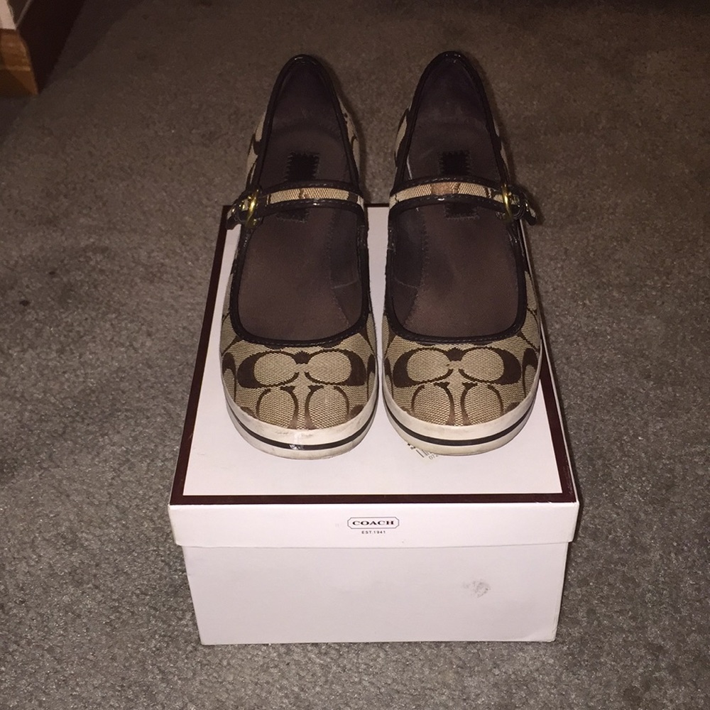 Coach wedges